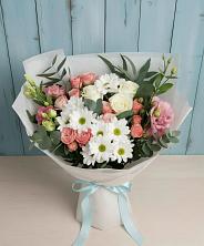 Букет цветов из:  Розы, Лизиантусы и Хризантемы в Златоусте