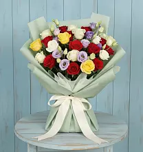 Букет цветов из:  Розы в Златоусте