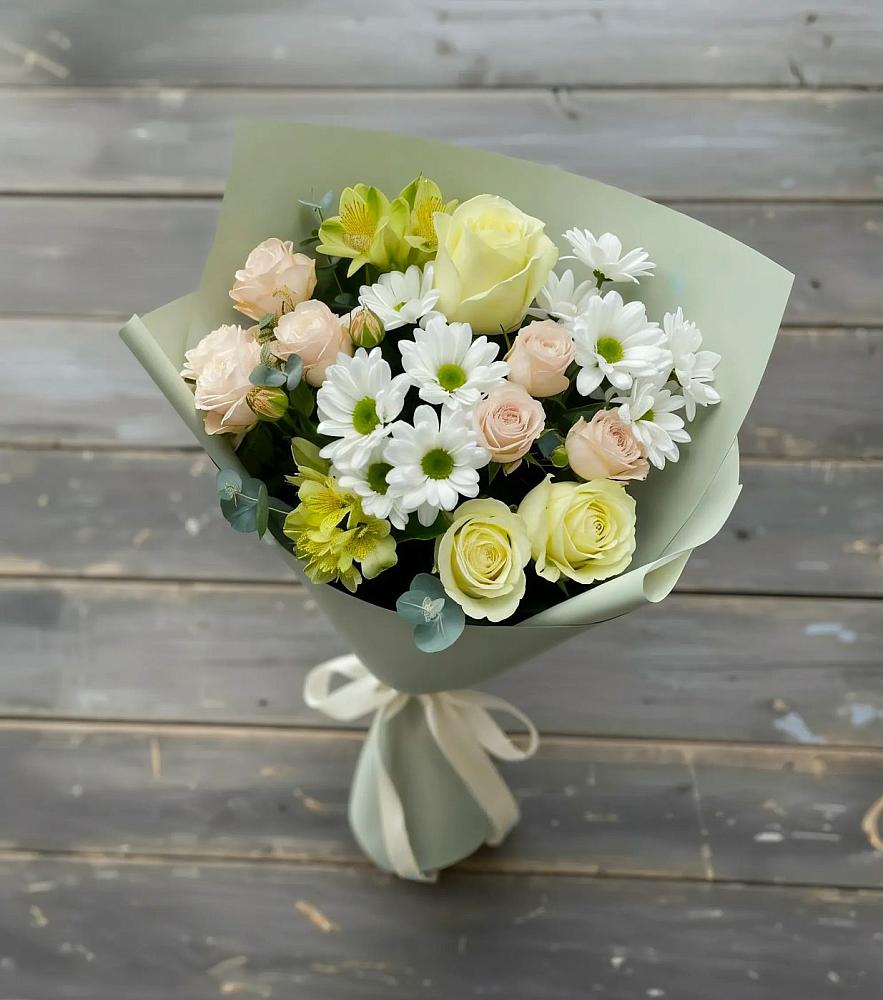 Букет цветов из: Альстромерии, Розы и Хризантемы в Златоусте