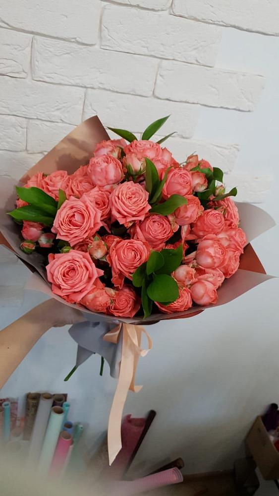 Букет цветов из: Розы в Златоусте