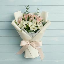 Букет цветов из:  Альстромерии в Златоусте