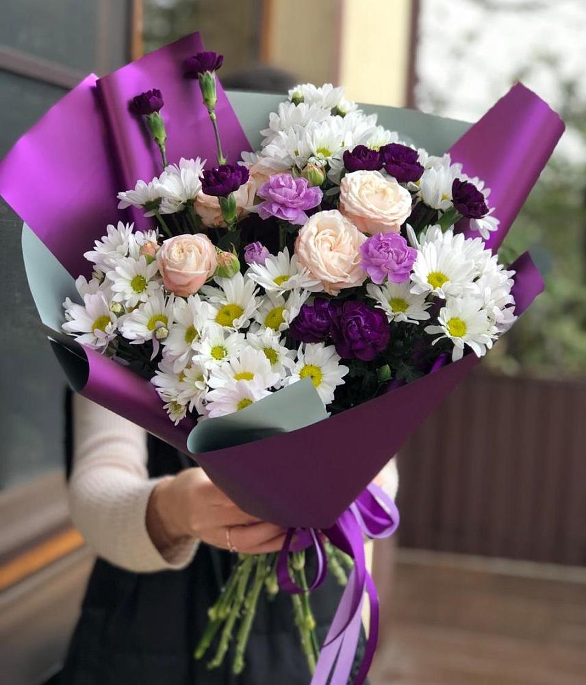 Букет цветов из: Хризантемы, Гвоздики и Розы в Златоусте