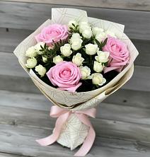 Букет цветов из:  Розы в Златоусте