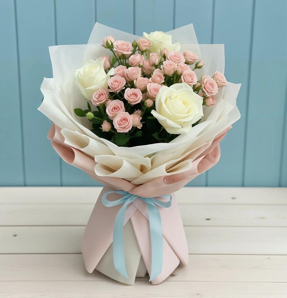 Букет цветов из: Розы в Златоусте