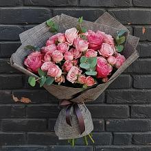 Букет цветов из:  Розы в Златоусте